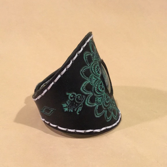 Boho Mandala Style Tooled Leather Cuff Bracelet with Hubei Turquoise Inlay - Picture 4 of 11